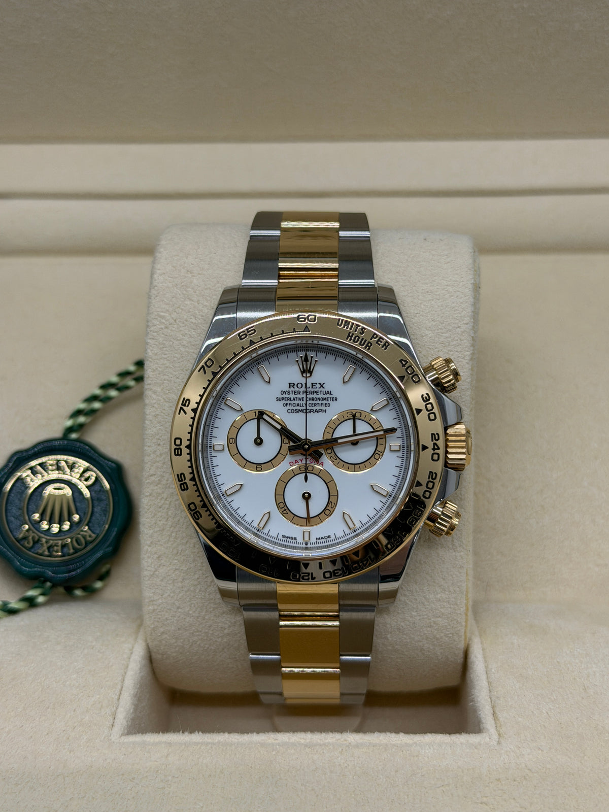 Rolex Daytona 18Kt Yellow Gold & Steel - White Dial - Ref 126503 - Year 2024