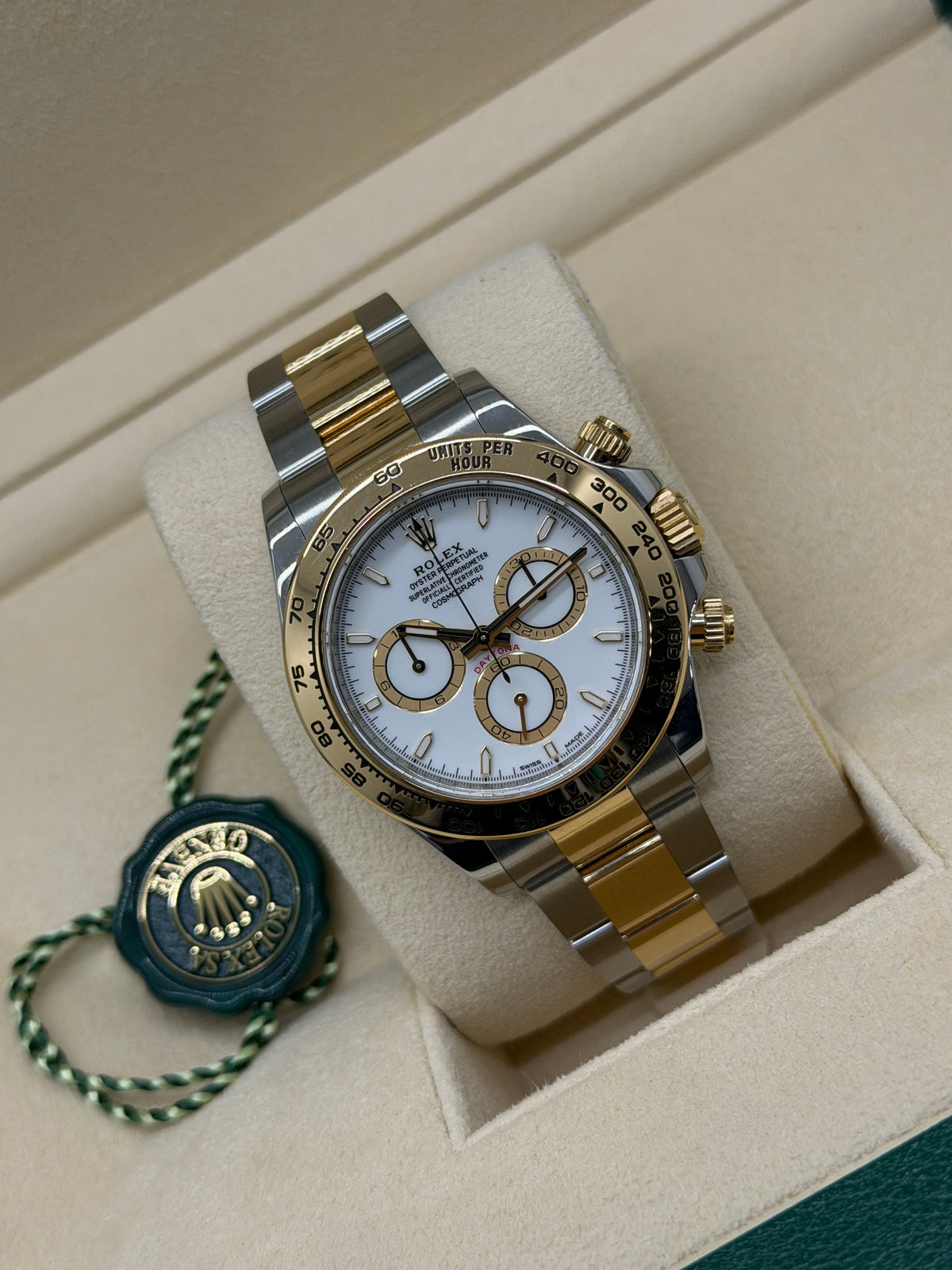 Rolex Daytona 18Kt Yellow Gold & Steel - White Dial - Ref 126503 - Year 2024