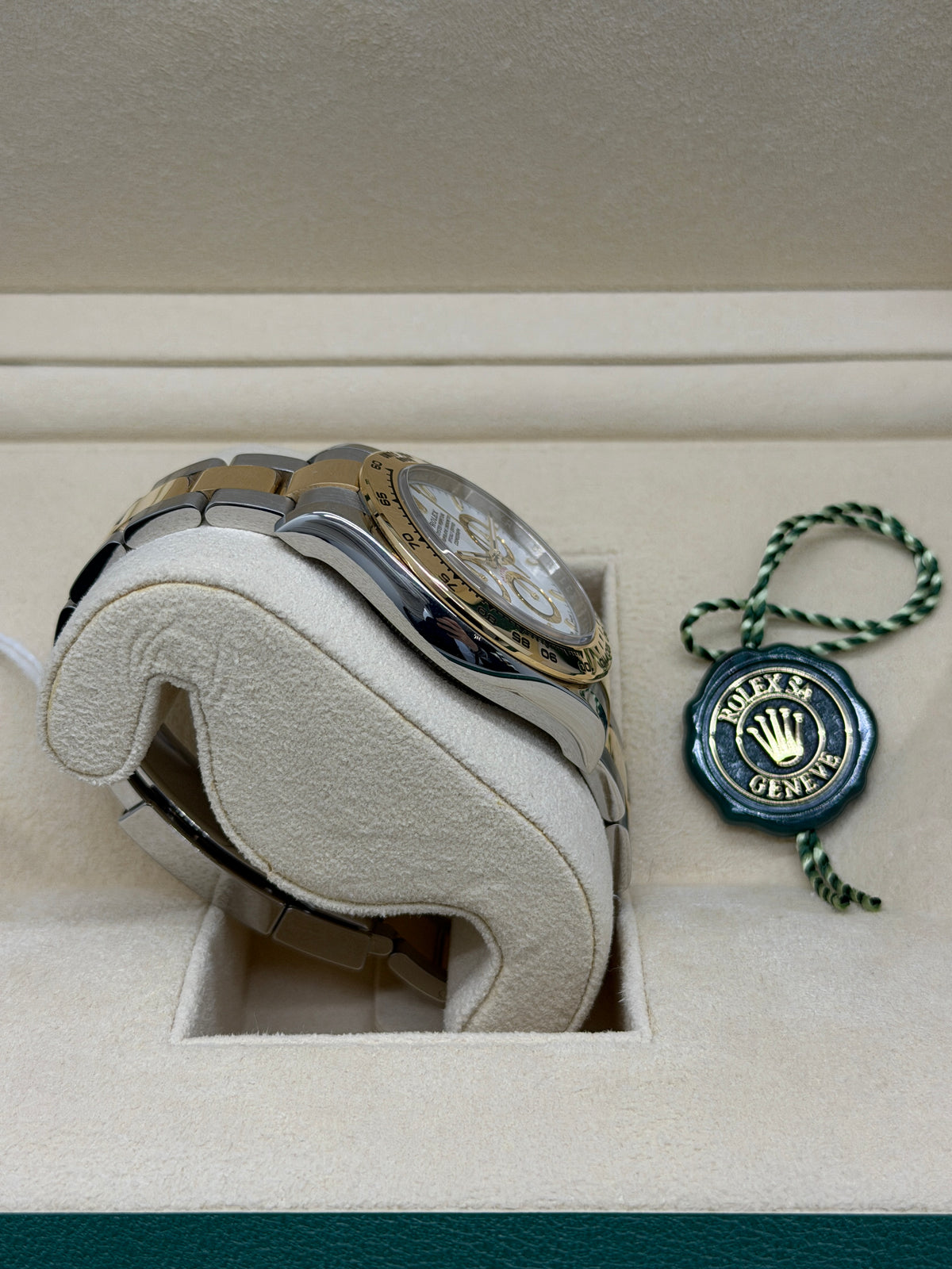 Rolex Daytona 18Kt Yellow Gold & Steel - White Dial - Ref 126503 - Year 2024