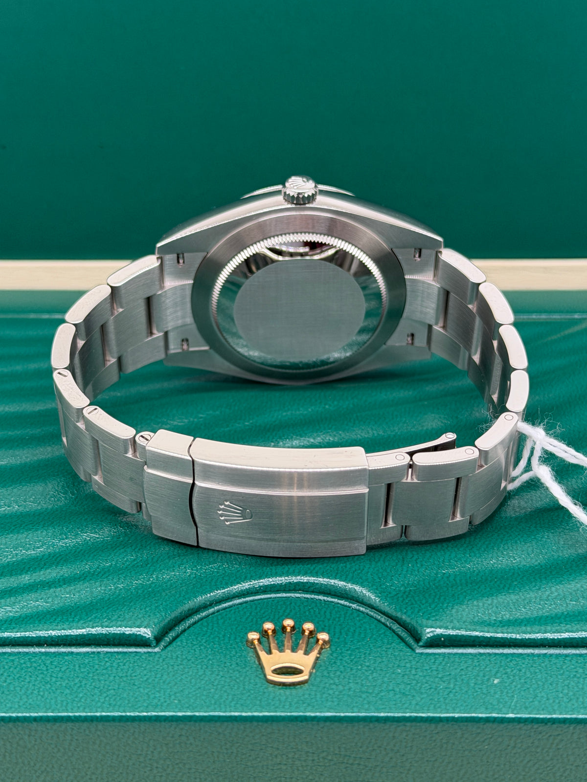 Rolex Oyster Perpetual 41 - Silver Dial - Ref 124300 - New 2022