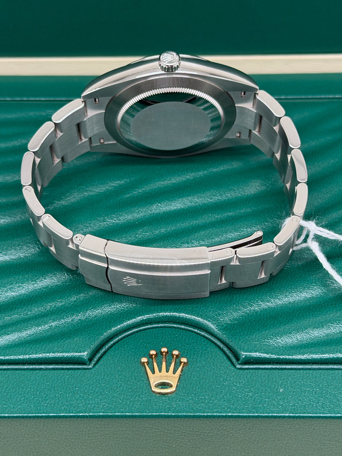 Rolex Oyster Perpetual 41 - Silver Dial - Ref 124300 - New 2022