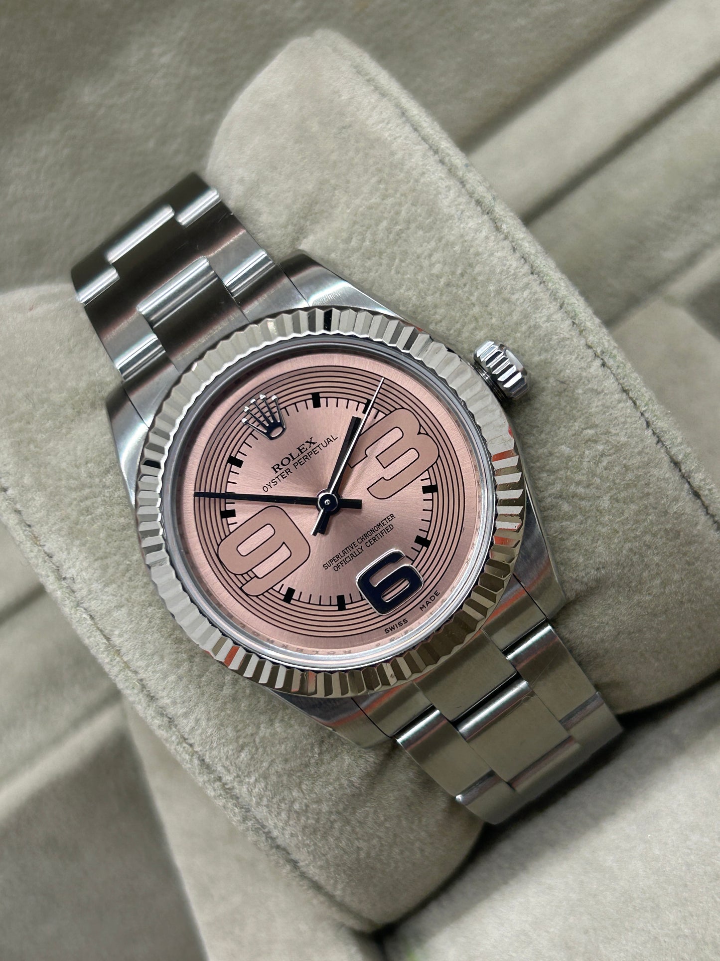 Rolex Oyster Perpetual 31 - Salmon Dial - Ref 177200 - Year 2007