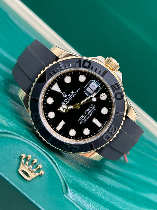 Rolex Yacht-master 42 - Black Dial - 18kt Gold - Ref 226658 - Year 2022