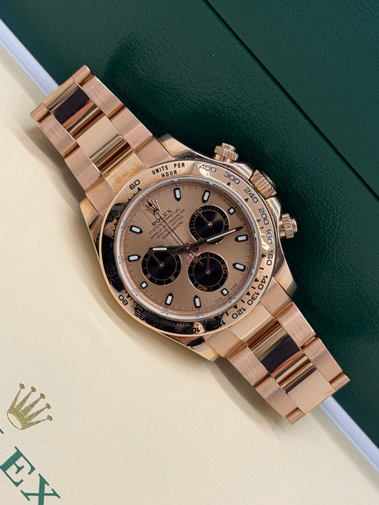 Rolex Daytona 18kt Rose Gold - Sundust Dial - Ref 116505 - Year 2013 Official Rolex Service 2023
