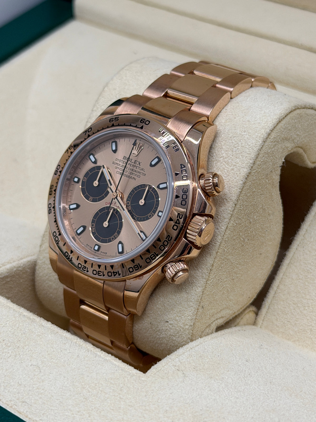 Rolex Daytona 18kt Rose Gold - Sundust Dial - Ref 116505 - Year 2013 Official Rolex Service 2023