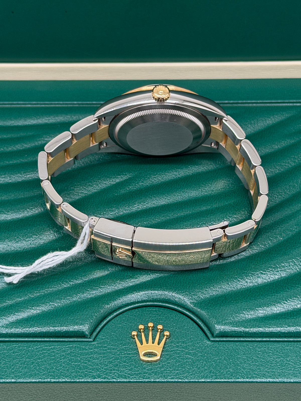 Rolex Explorer 36mm - 18Kt Yelow Gold & Steel - Ref 124273 - Year 2023