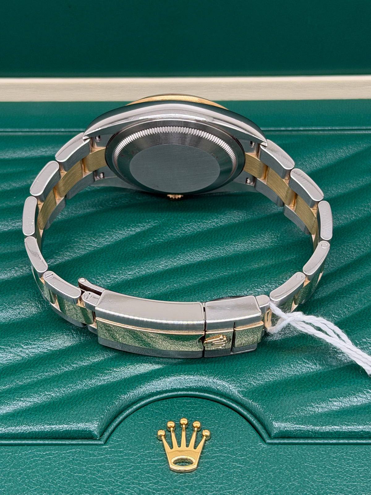 Rolex Explorer 36mm - 18Kt Yelow Gold & Steel - Ref 124273 - Year 2023