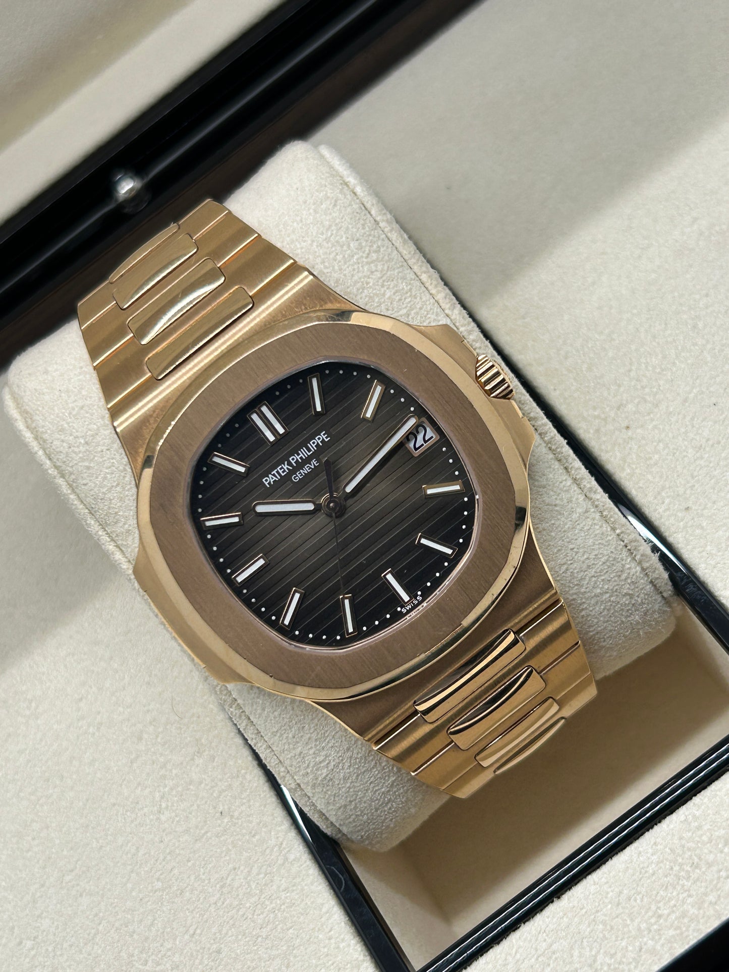 Patek Nautilus - 18Kt Rose Gold - Ref 5711/1R-001 - Year 2015