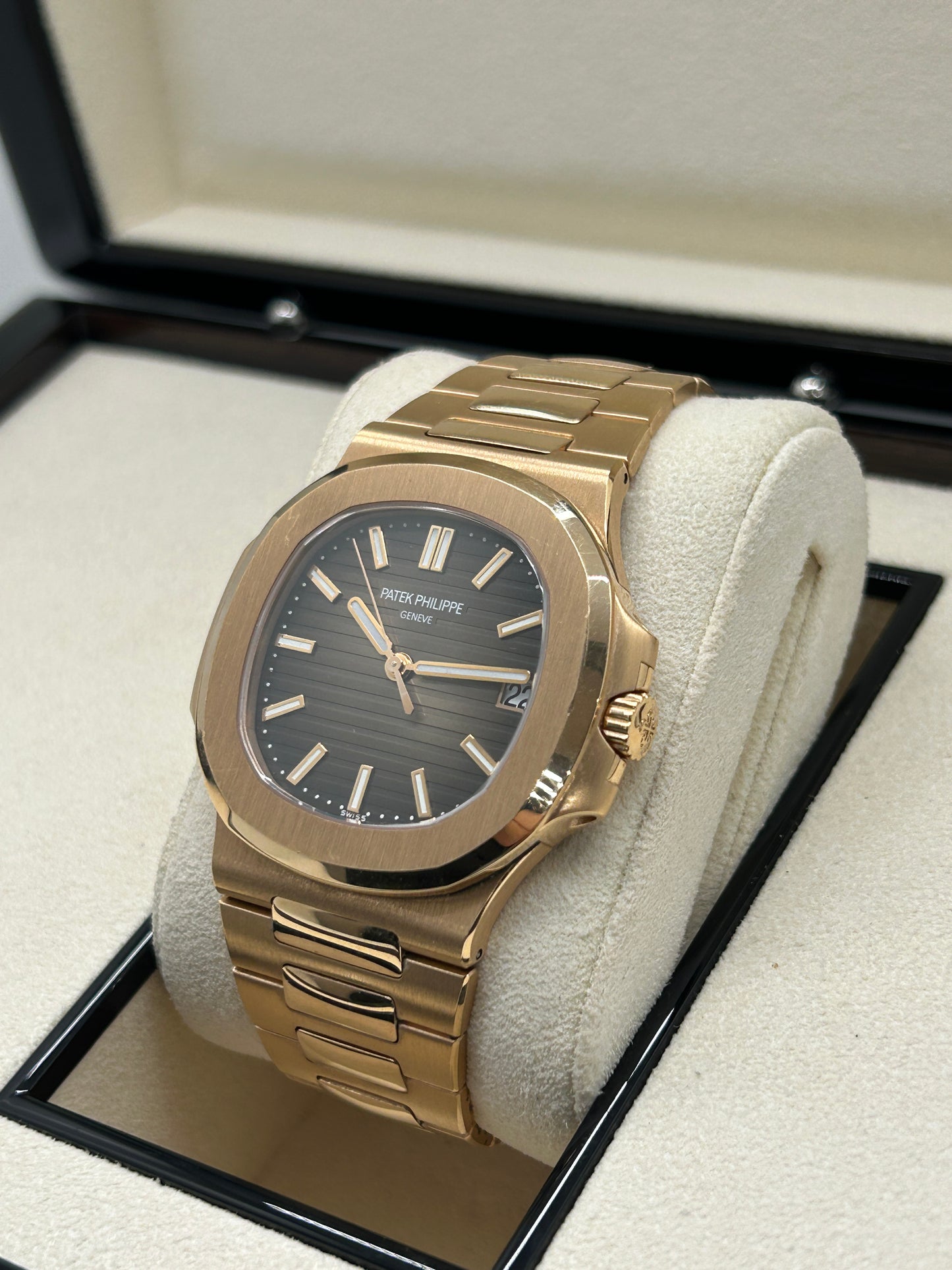 Patek Nautilus - 18Kt Rose Gold - Ref 5711/1R-001 - Year 2015