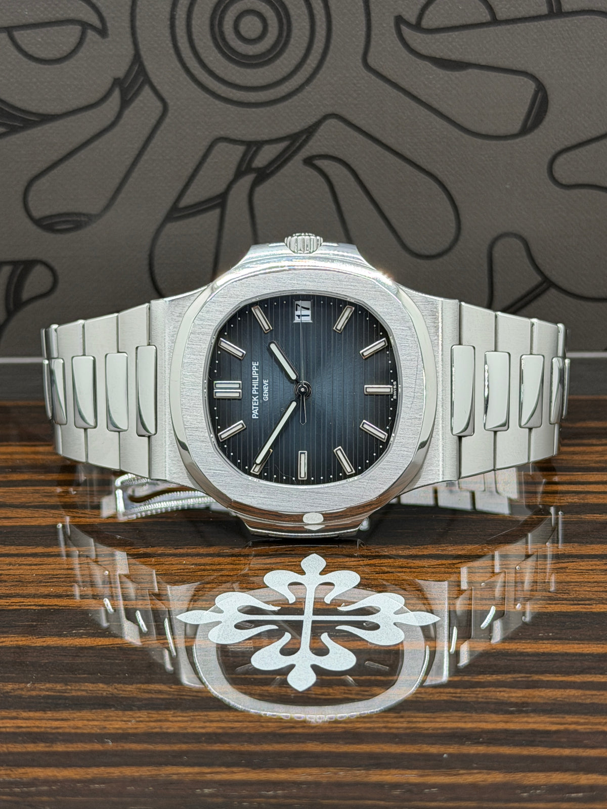 Patek Philippe Nautilus Blue Dial - Ref 5711/1A-010 - Year 2015