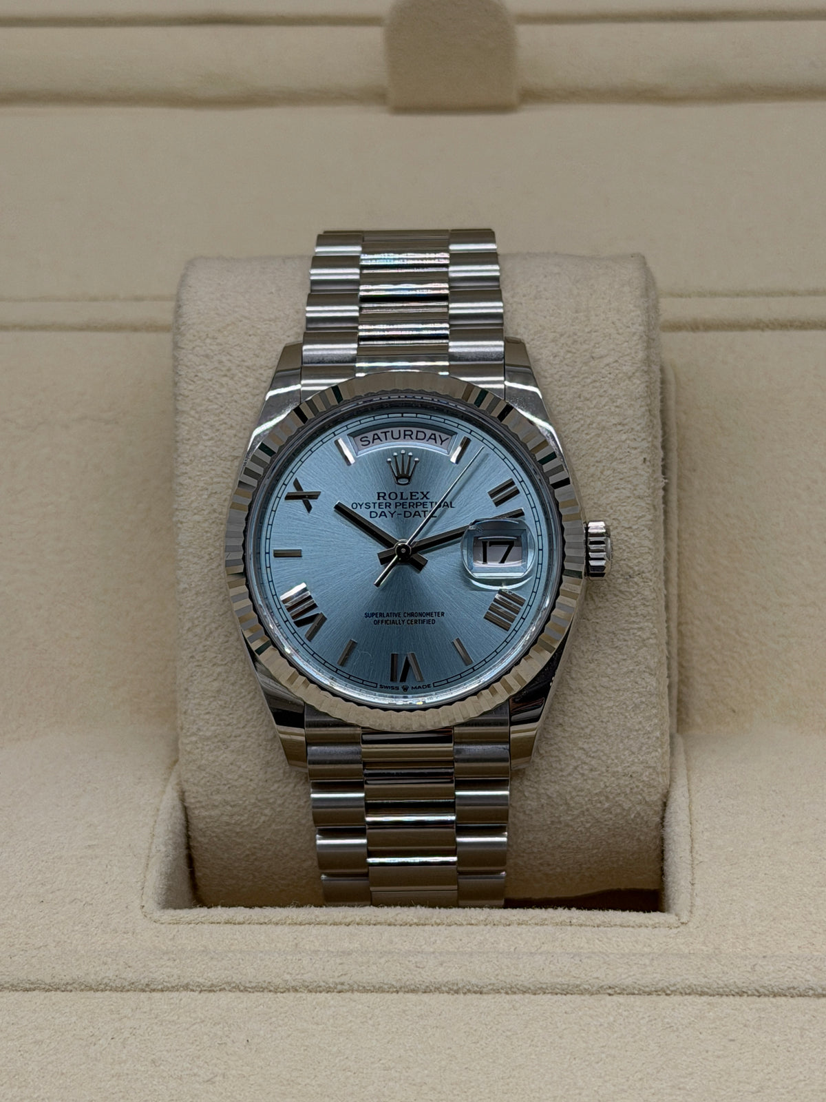 Rolex Day-Date 36 - Platinum - Blue Ice dial - Ref 128236 - Year 2022 - Never Polished