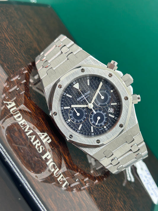 Audemars Piguet Royal Oak Chronograph 39mm - Blue Dial - Ref 25860ST.OO.1110ST.01 - Official Extract - Year 2002