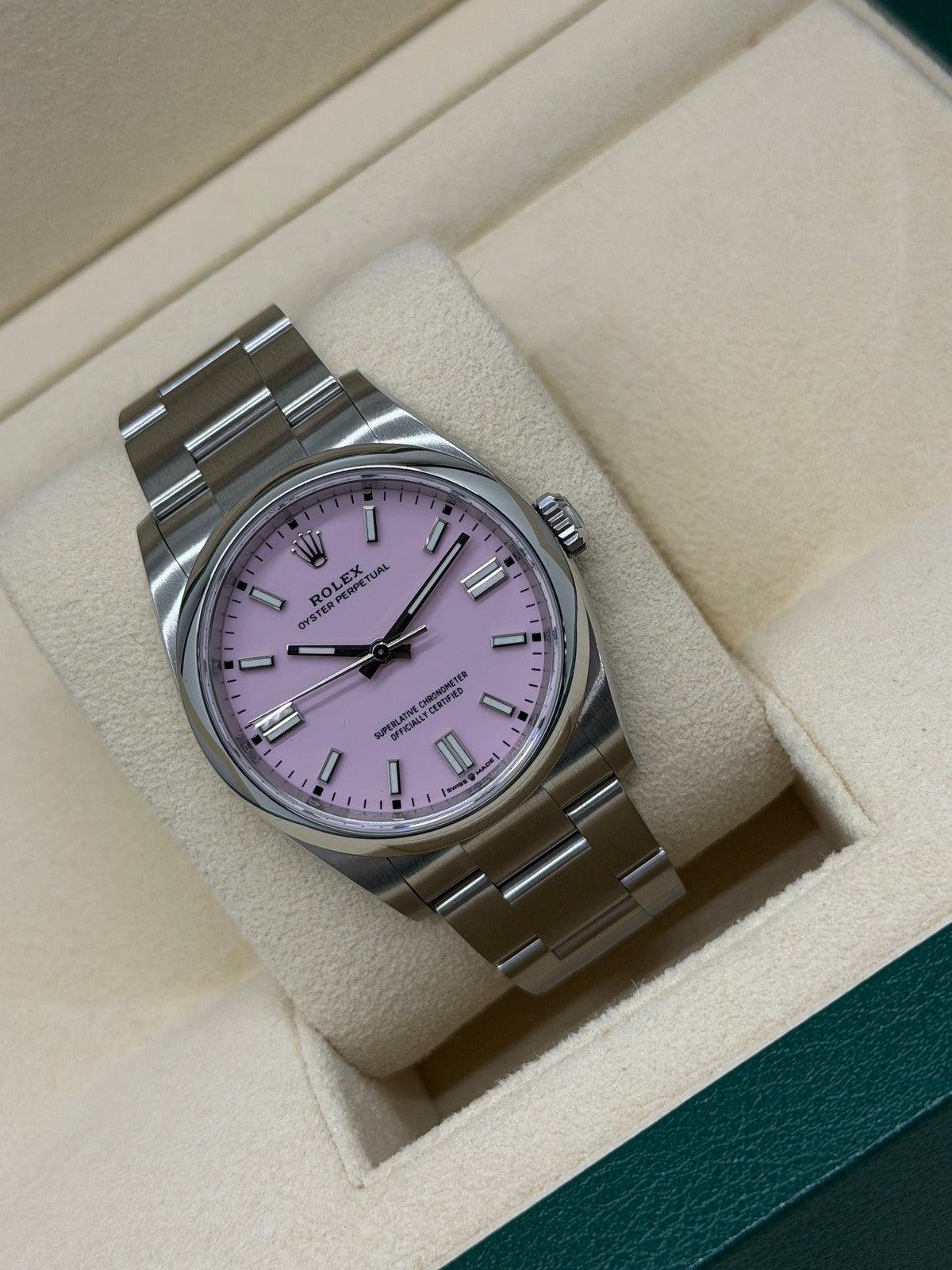 Rolex Oyster Perpetual 36 - Pink Dial Ref 126000 - Year 2024