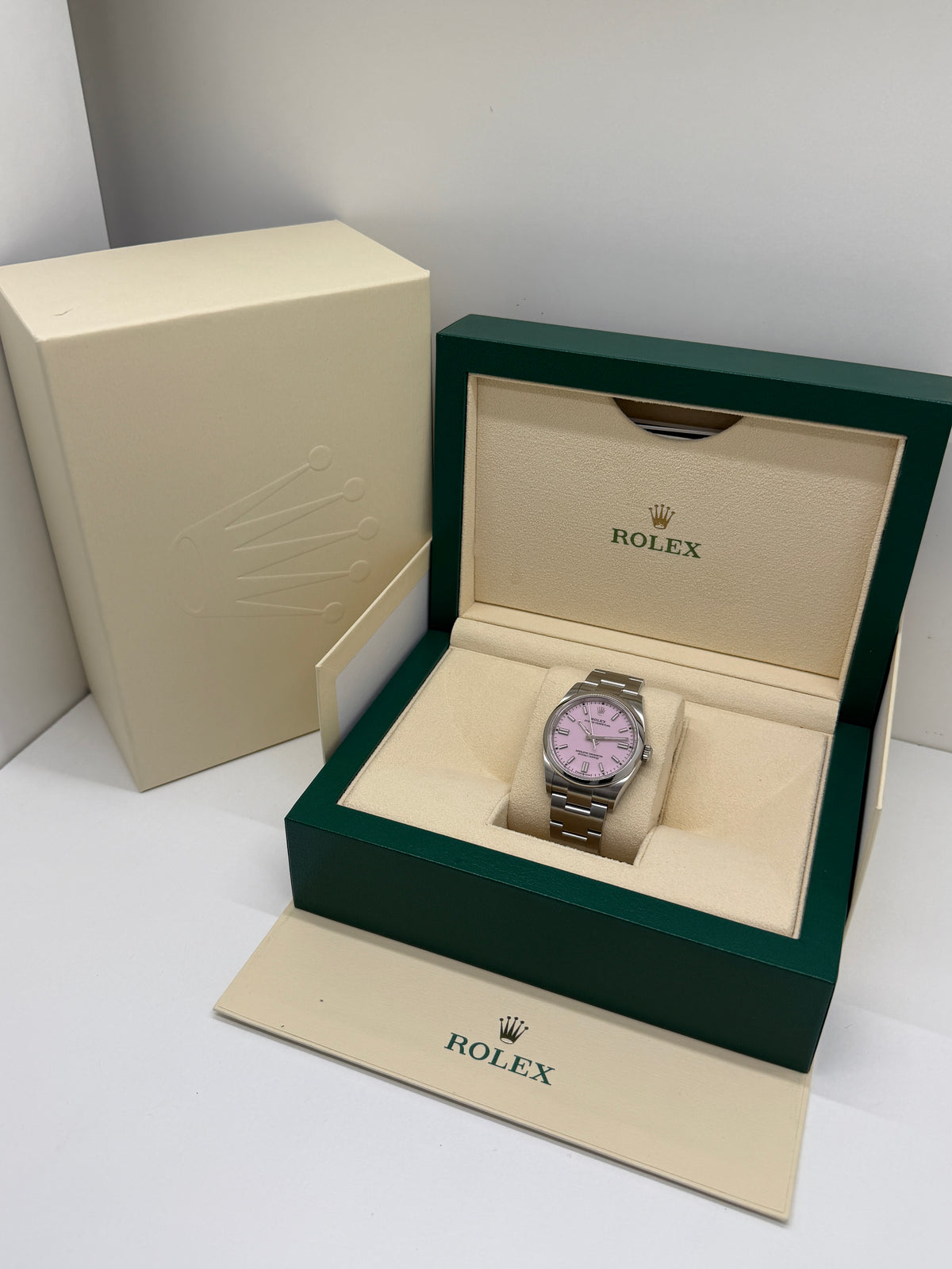 Rolex Oyster Perpetual 36 - Pink Dial Ref 126000 - Year 2024