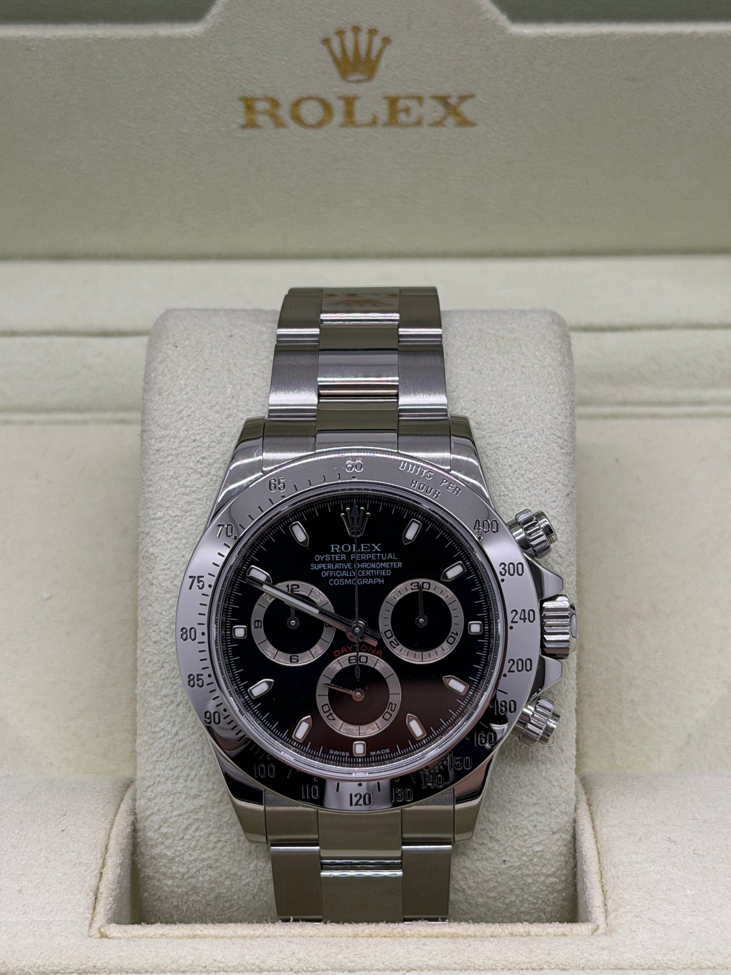 Rolex Daytona Black Dial Ref 116520 - Year 2011