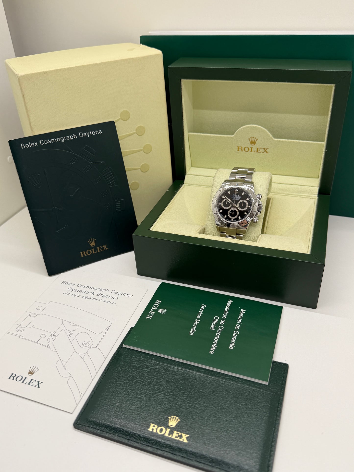 Rolex Daytona Black Dial Ref 116520 - Year 2011