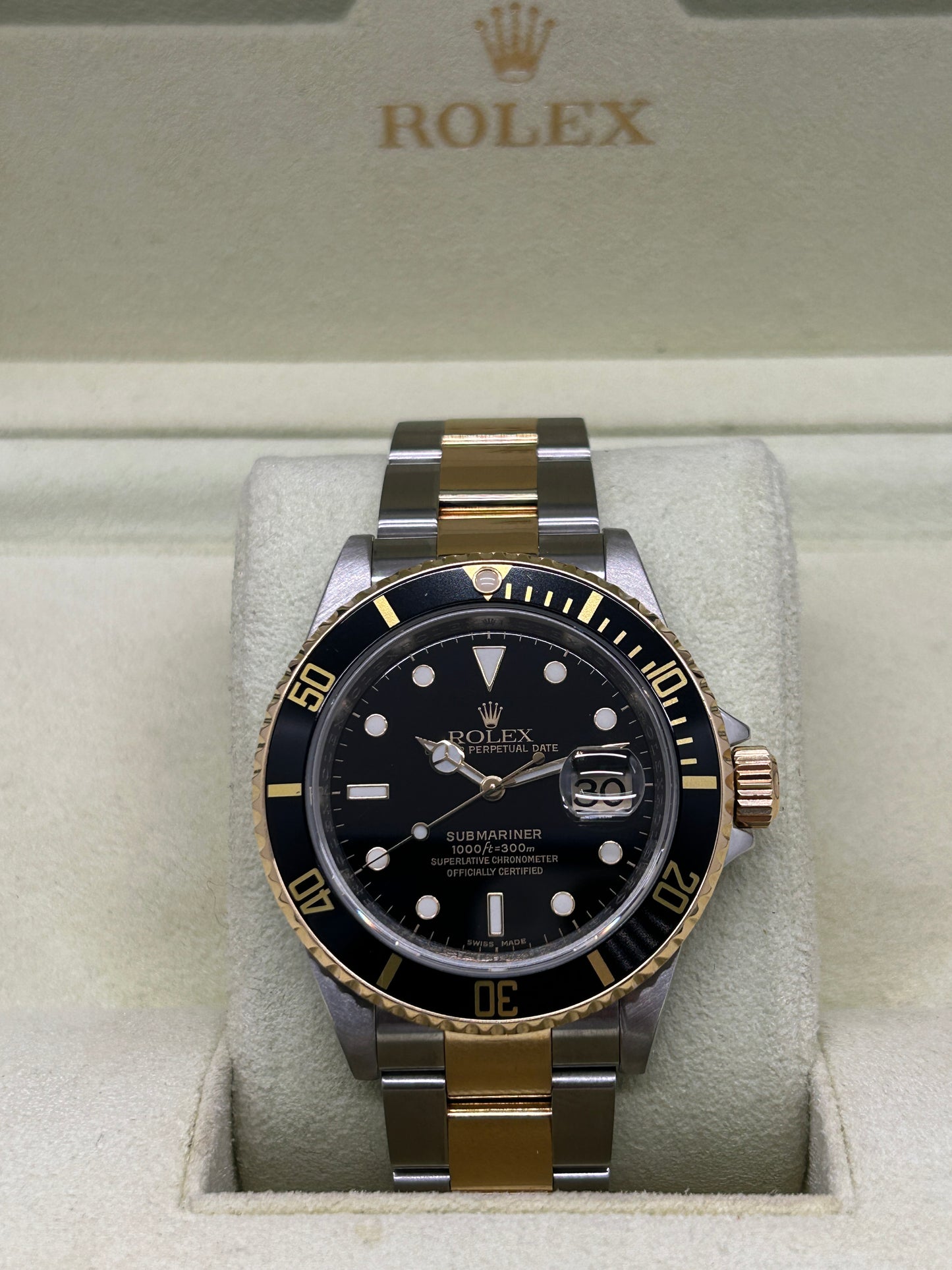 Rolex Submariner Date - 18Kt Yellow Gold - Black Dial - RRR Card - Ref 16613LN - Year 2008