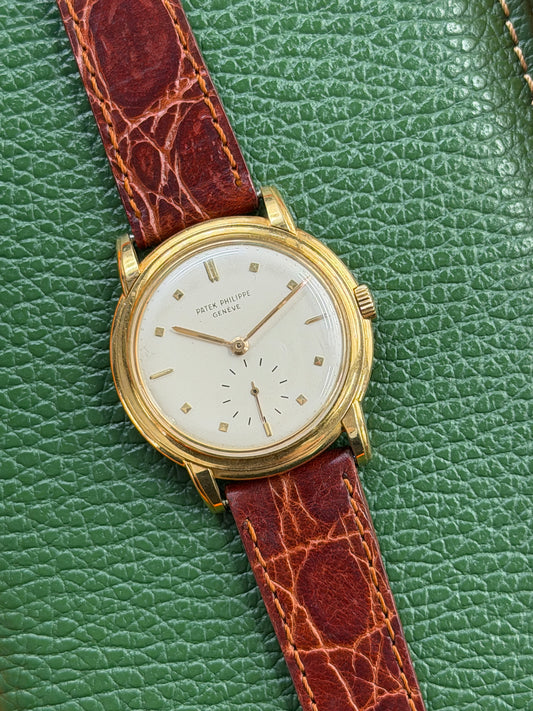 Patek Philippe Calatrava 34mm - Manual - Yellow Gold - White Dial Ref 2500