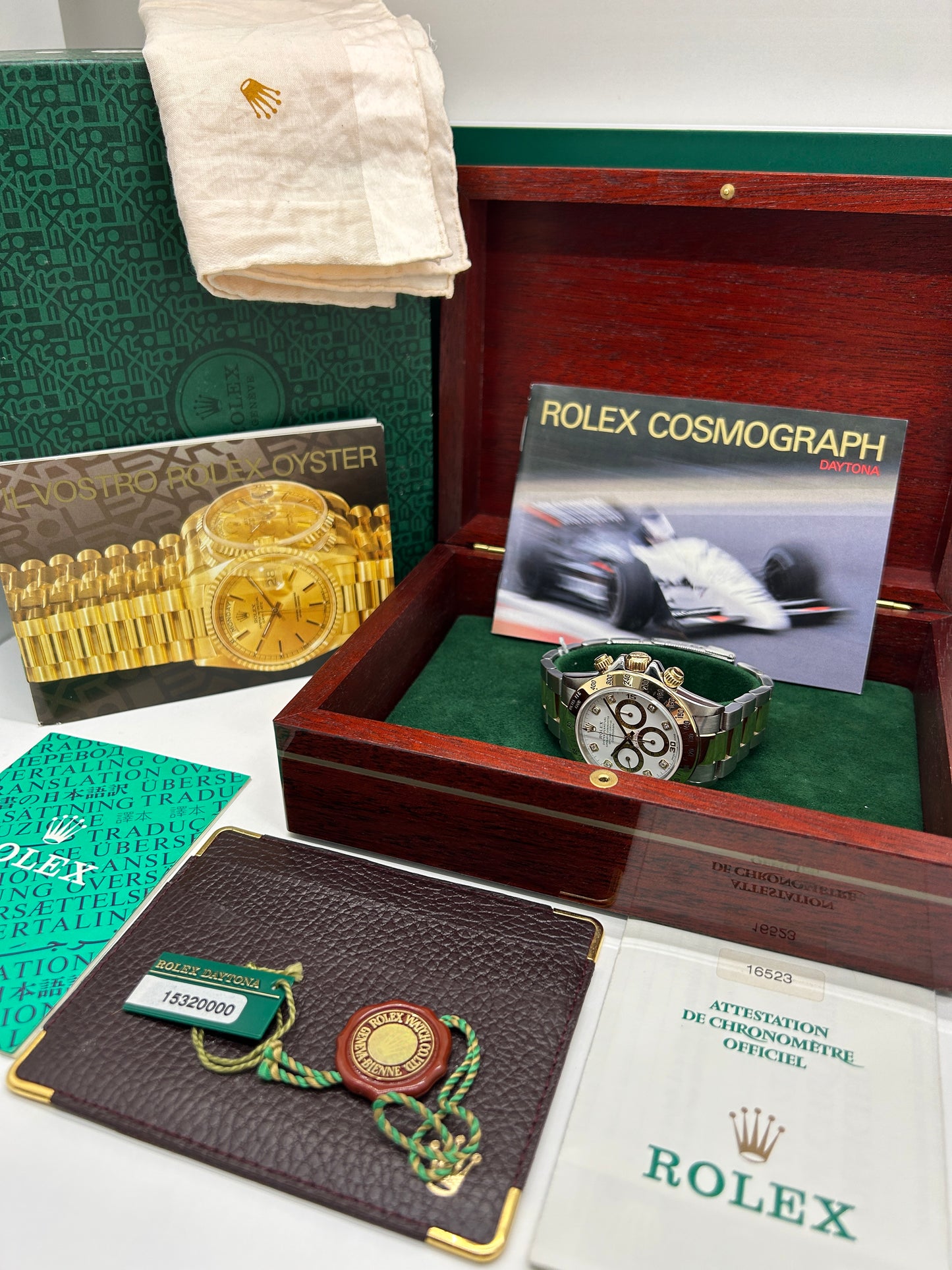 Rolex Daytona - 18Kt Yellow Gold - White Diamond Dial - El Primero - Ref 16523 - Year 1998