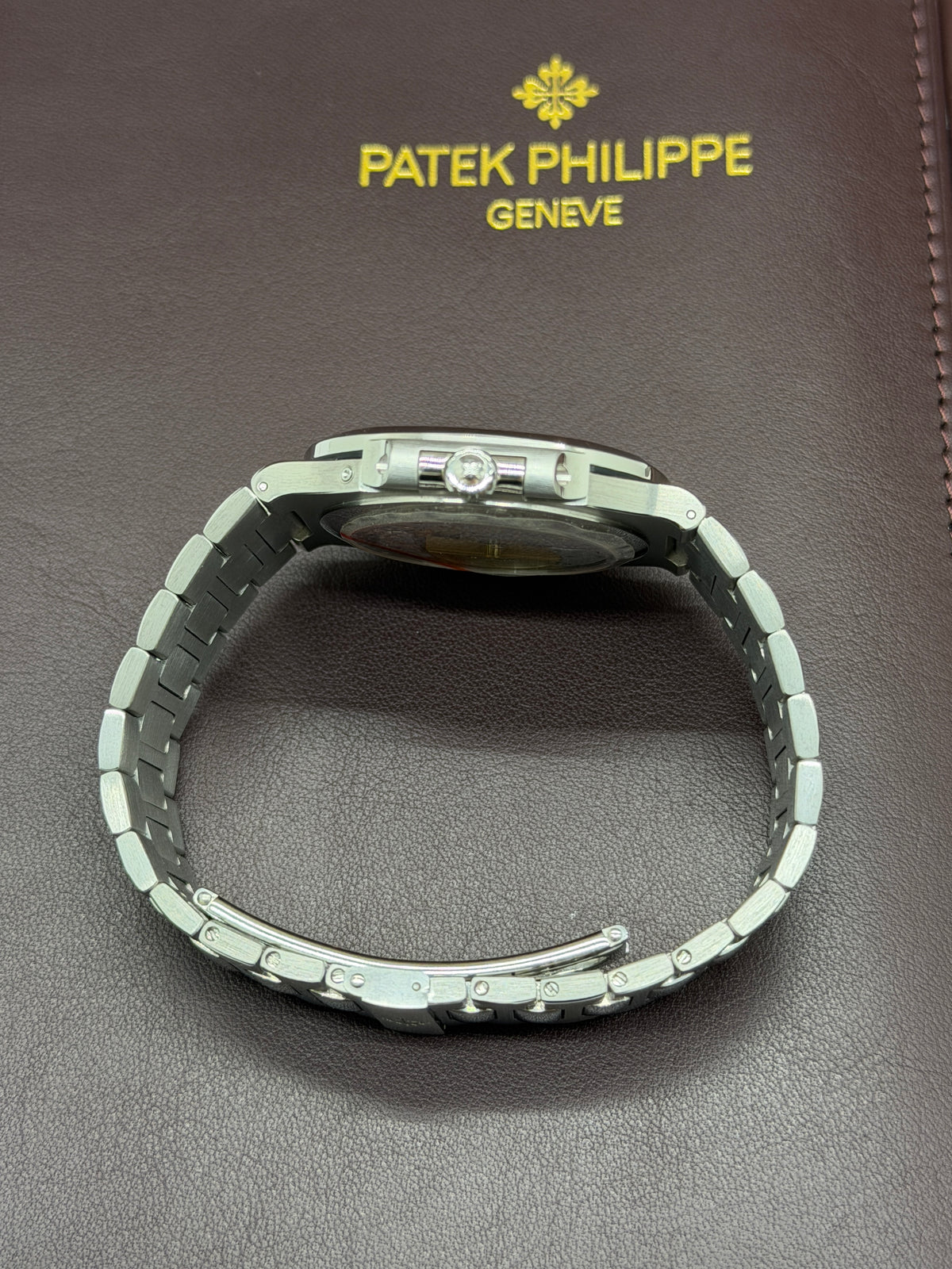 Patek Philippe Nautilus Rare Ref 3712/1A-001 - 3 Dots MK1 - Original Box & Papers - Year 2005 Top Condition