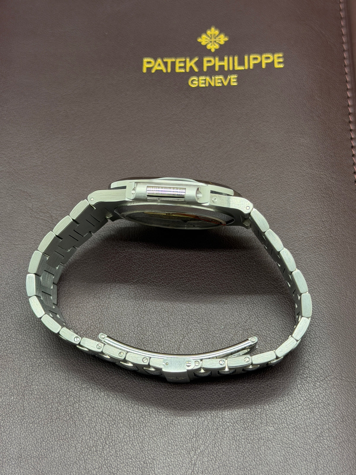 Patek Philippe Nautilus Rare Ref 3712/1A-001 - 3 Dots MK1 - Original Box & Papers - Year 2005 Top Condition