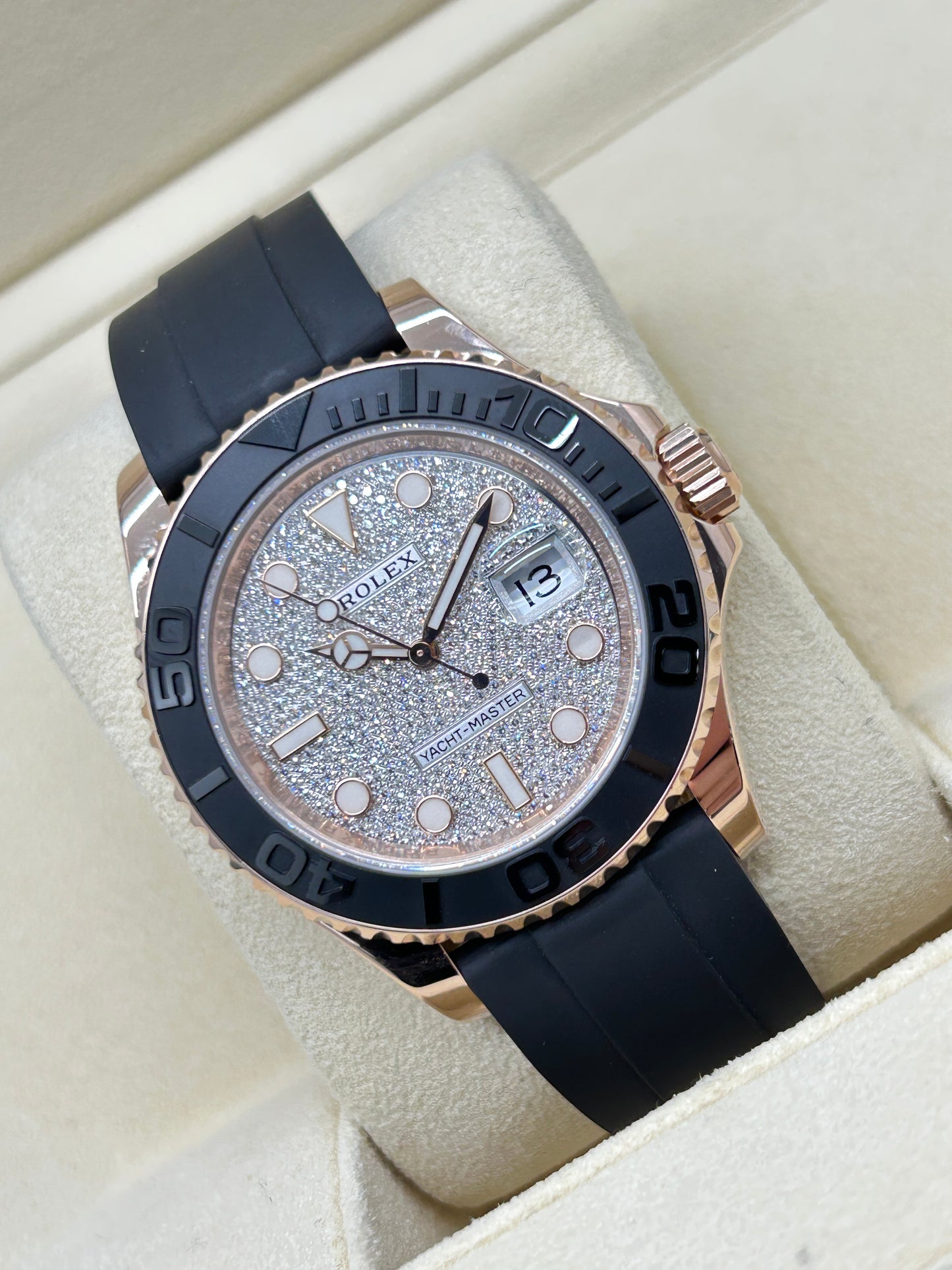 Rolex Yacht-Master 40 Full Pavé Ref 126655 - 18Kt Rose Gold & Diamonds - Year 2020
