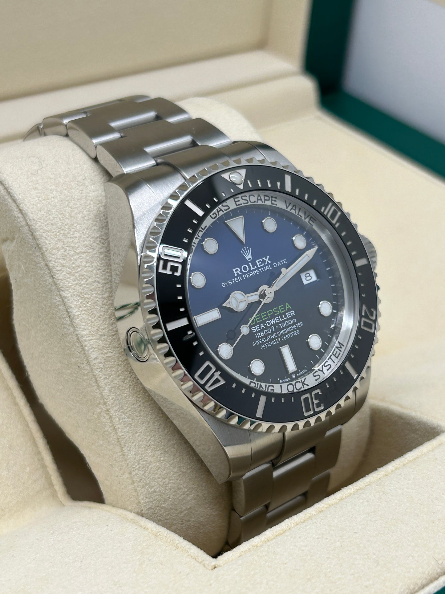 Rolex Sea-Dweller Deepsea - "James Cameron"- Ref. 126660 - Like New 2020