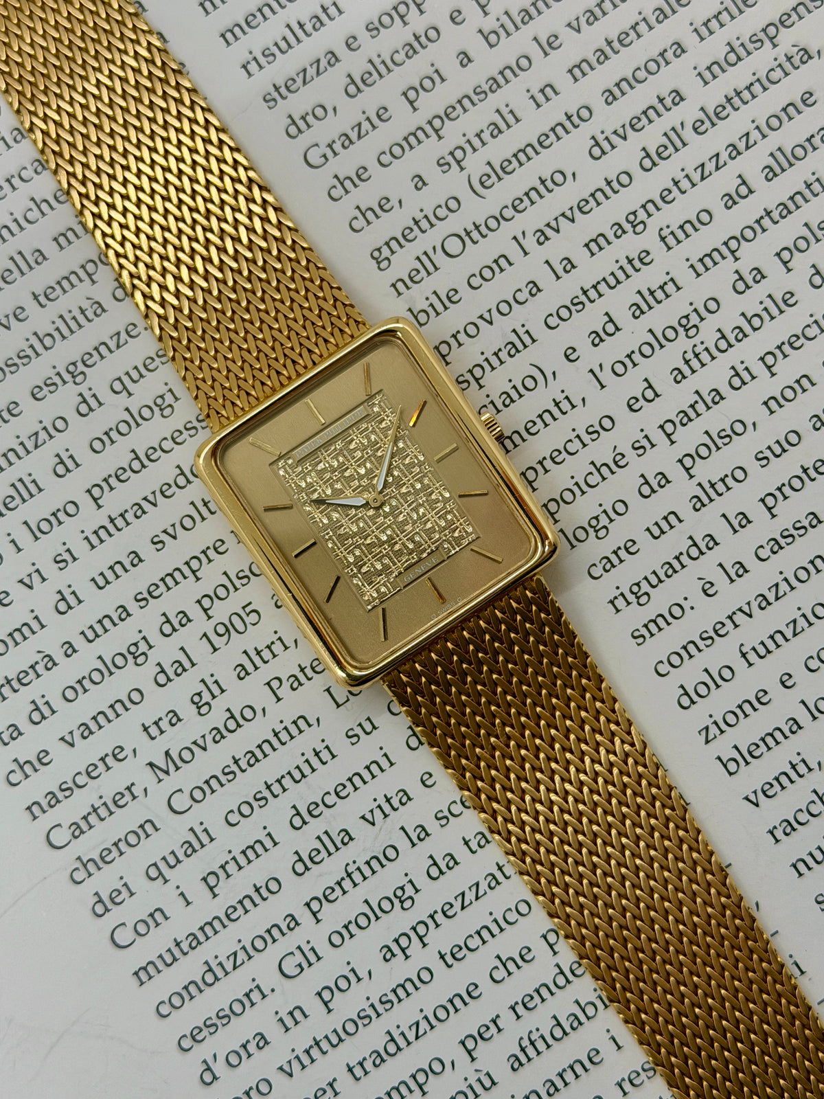 Patek Philippe Ref 3599 - Rectangular 18kt Yellow Gold - 31 x 28mm - Never Polished