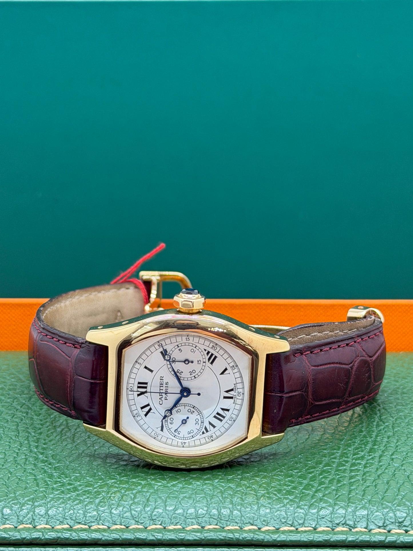 Cartier Tortue Monopusher Chronograph CPCP Monopoussoir Ref 2356 - 18Kt Yellow Gold