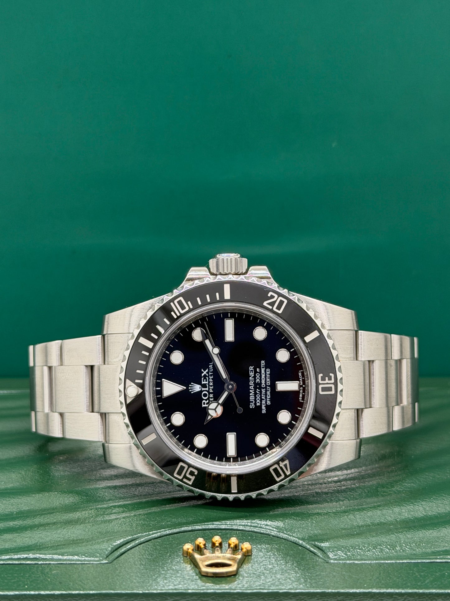 Rolex Submariner (No Date) Ref.114060 - Unworn Like New - Year 2013