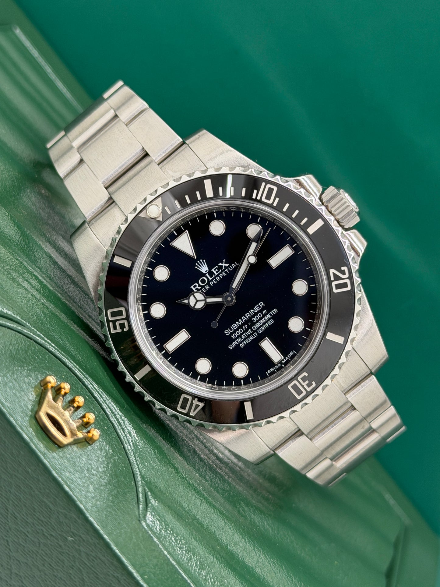 Rolex Submariner (No Date) Ref.114060 - Unworn Like New - Year 2013