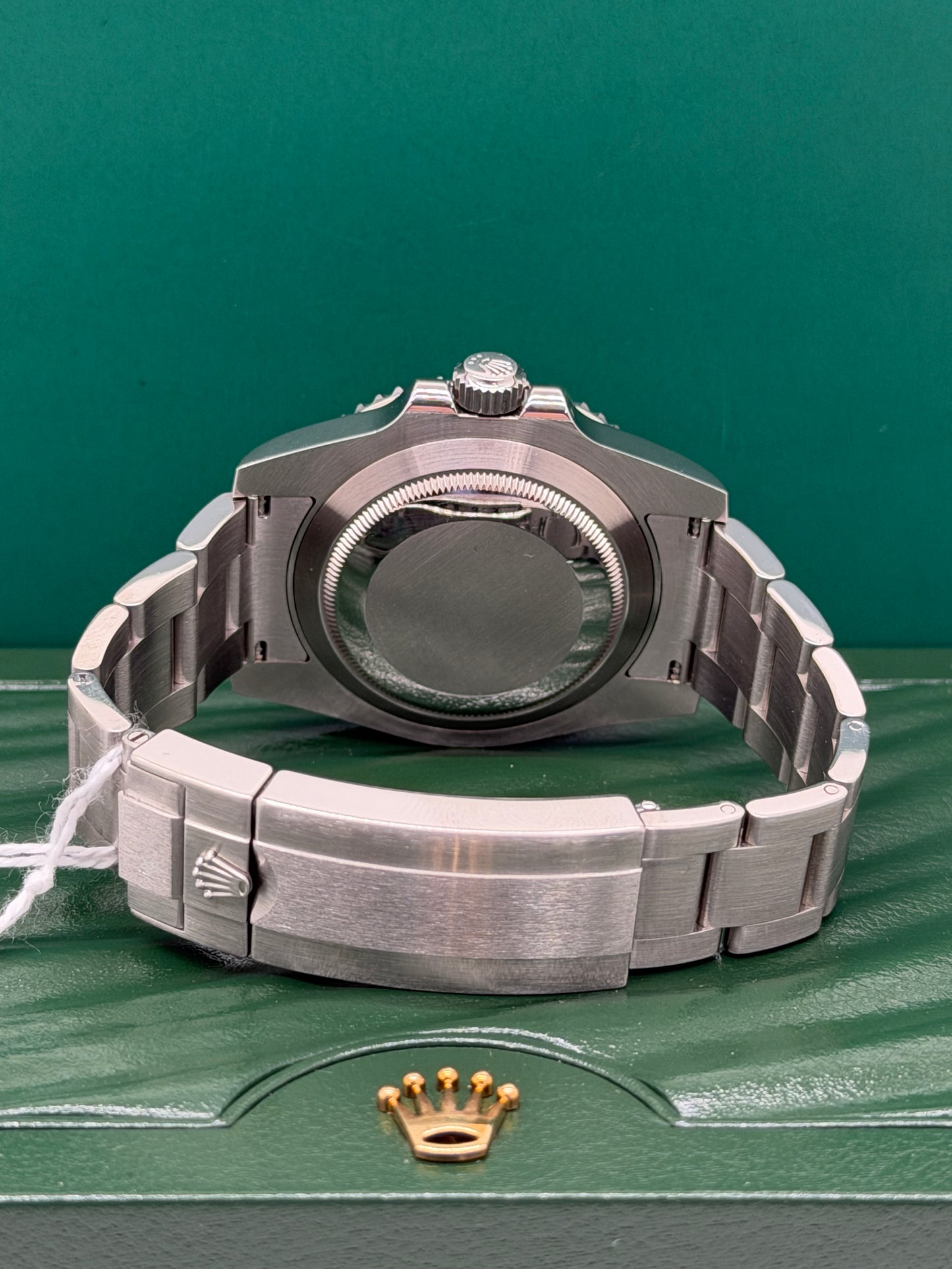 Rolex Submariner (No Date) Ref.114060 - Unworn Like New - Year 2013