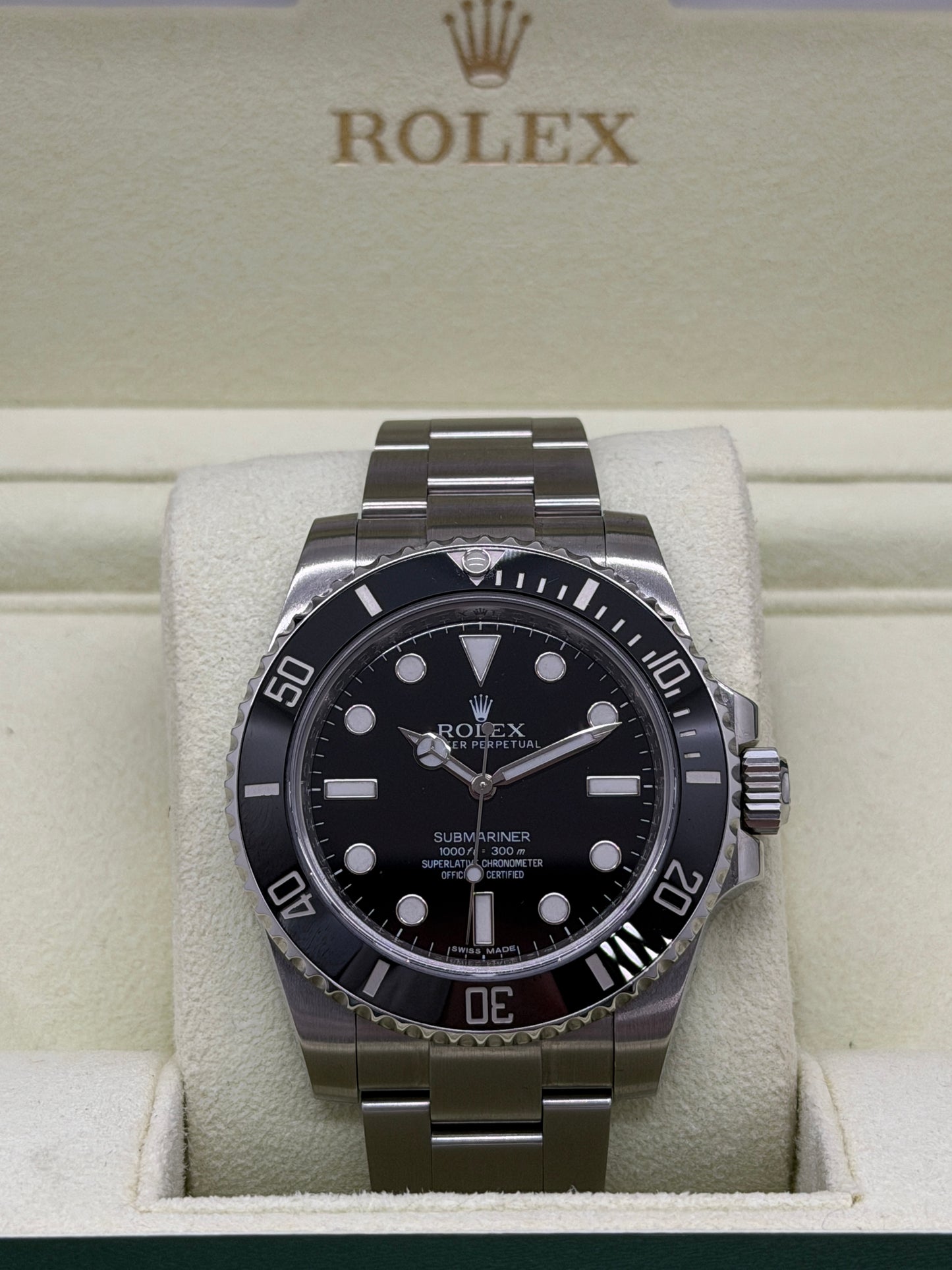 Rolex Submariner (No Date) Ref.114060 - Unworn Like New - Year 2013