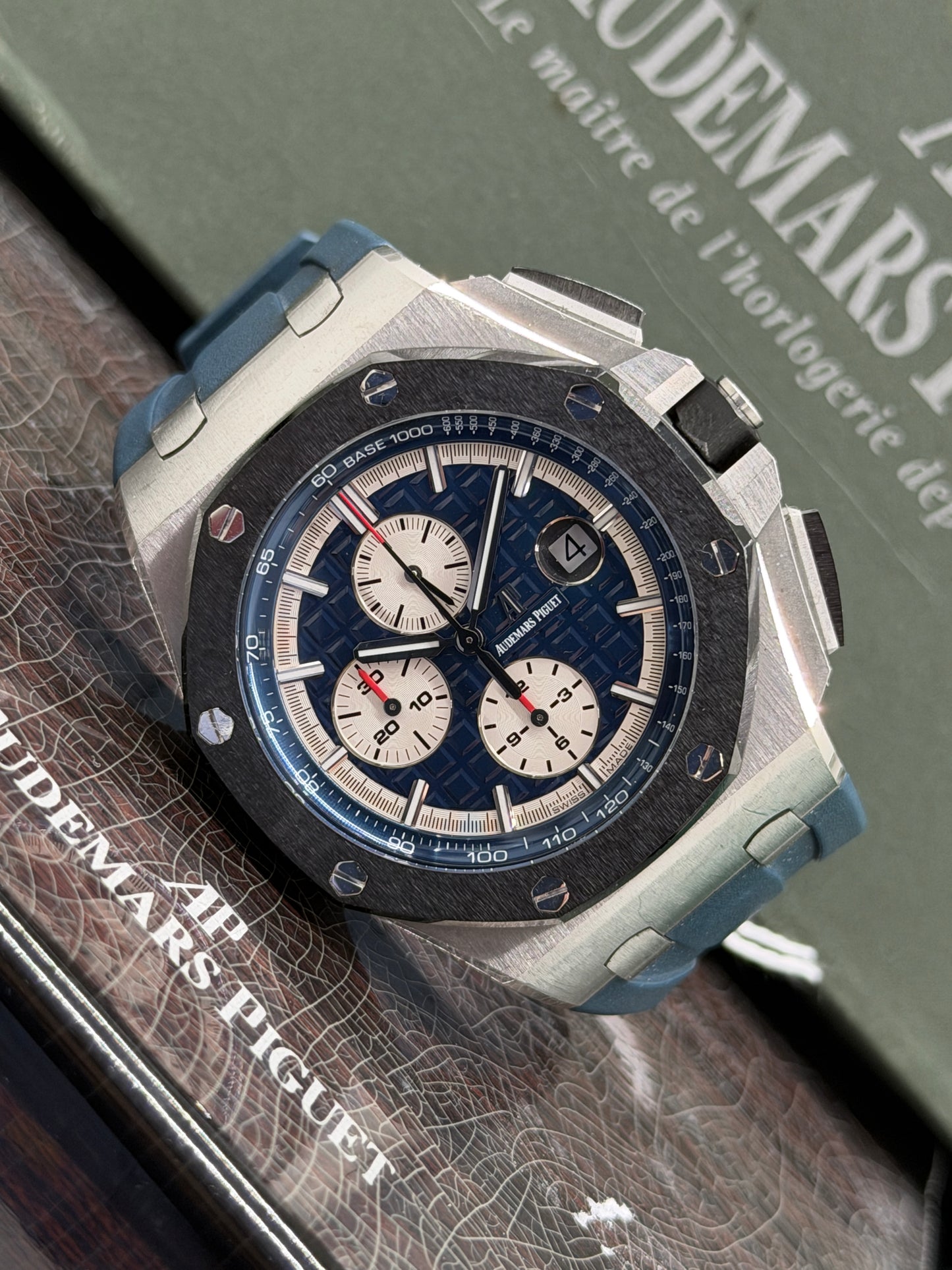 Audemars Piguet Royal Oak Offshore Chronograph Ref.26400SO.OO.A002CA.01 - Blue Dial - Year 2014