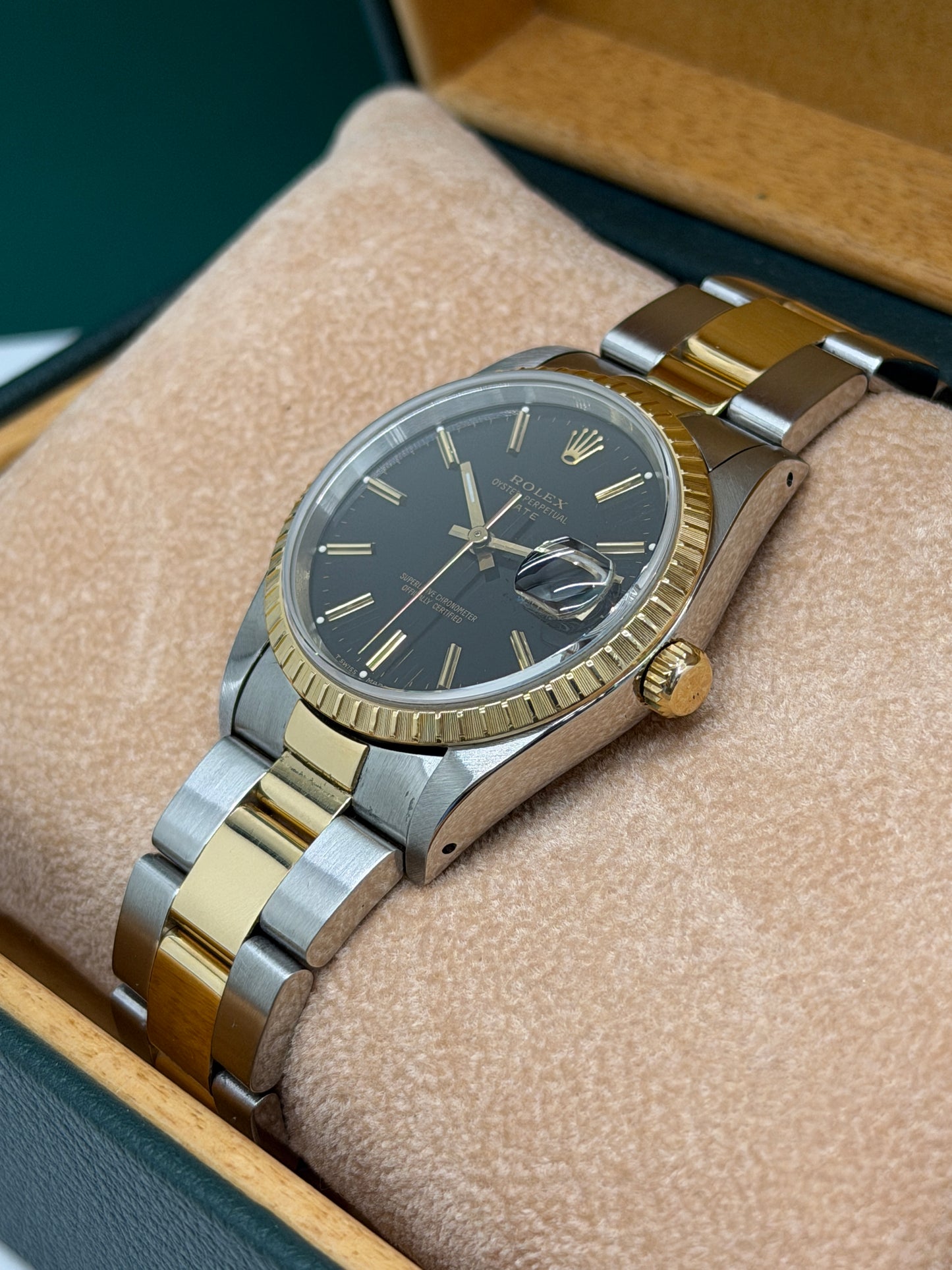 Rolex Oyster Perpetual Date Ref.15223 - Yellow Gold & Steel - Black Dial - Year 1990