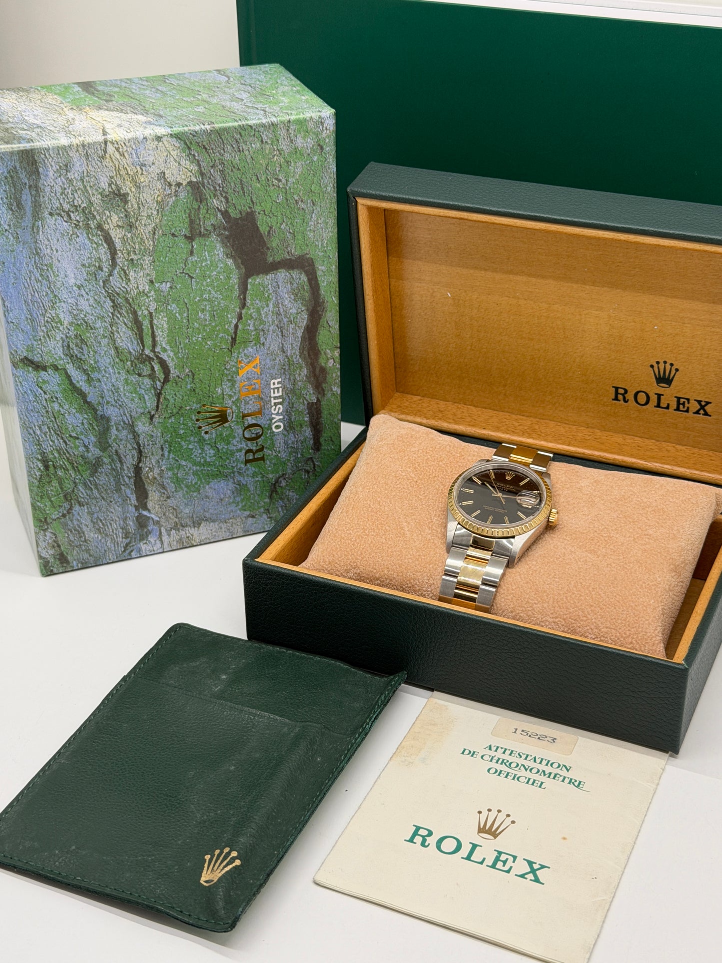 Rolex Oyster Perpetual Date Ref.15223 - Yellow Gold & Steel - Black Dial - Year 1990