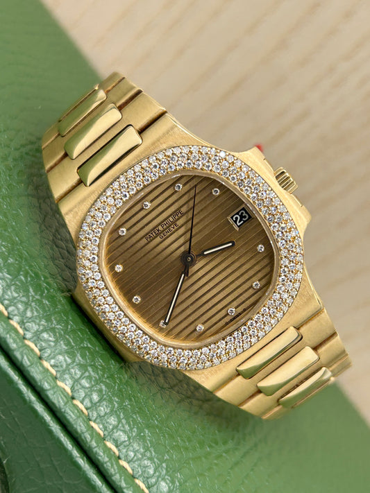 Patek Philippe Nautilus 3800/4 - Rare - 18Kt Yellow Gold Gold & Factory Diamonds Bezel - Official Extract - Year 1988