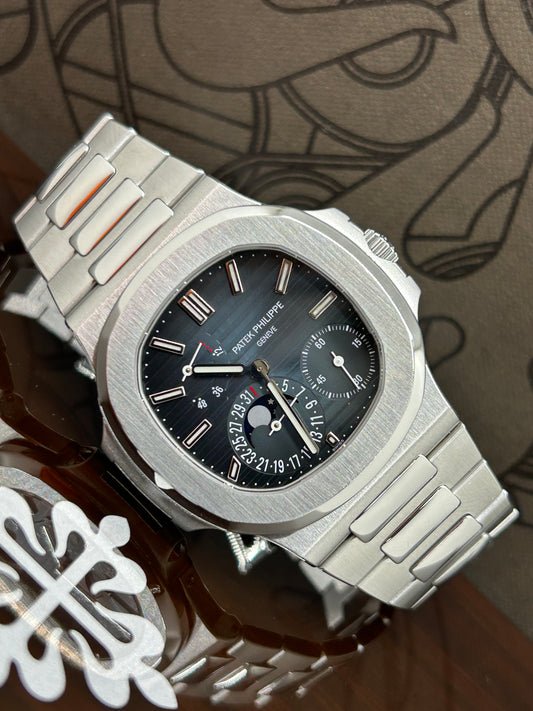 Patek Philippe Nautilus - Blue Dial - Ref 5712/1A-001 - Year 2010