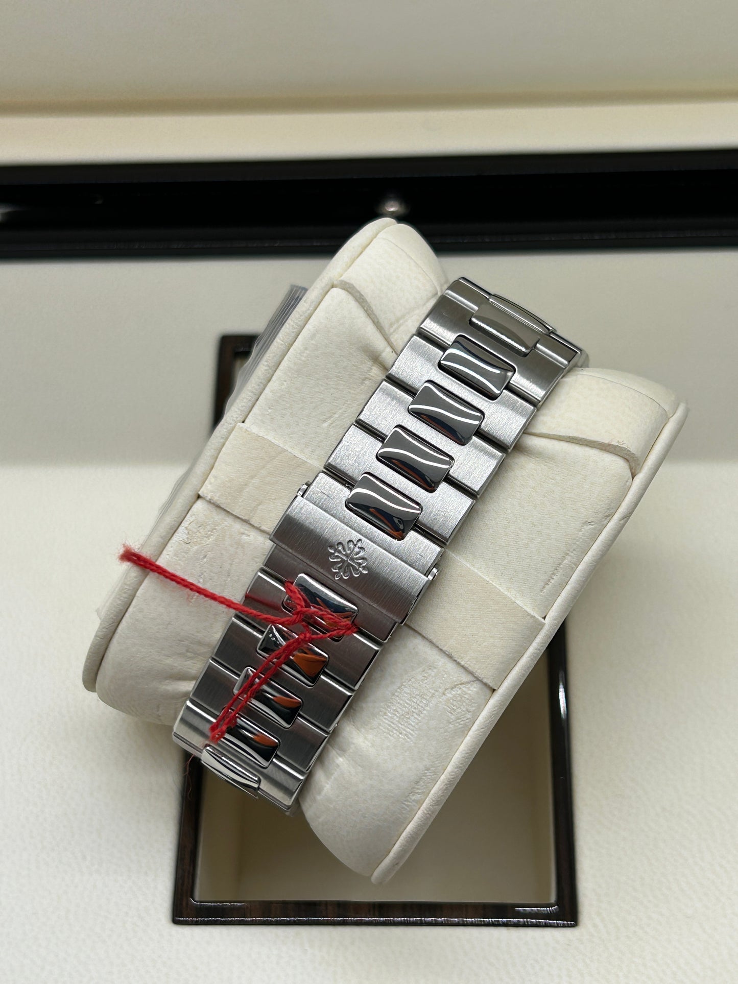 Patek Philippe Nautilus - Blue Dial - Ref 5712/1A-001 - Year 2010