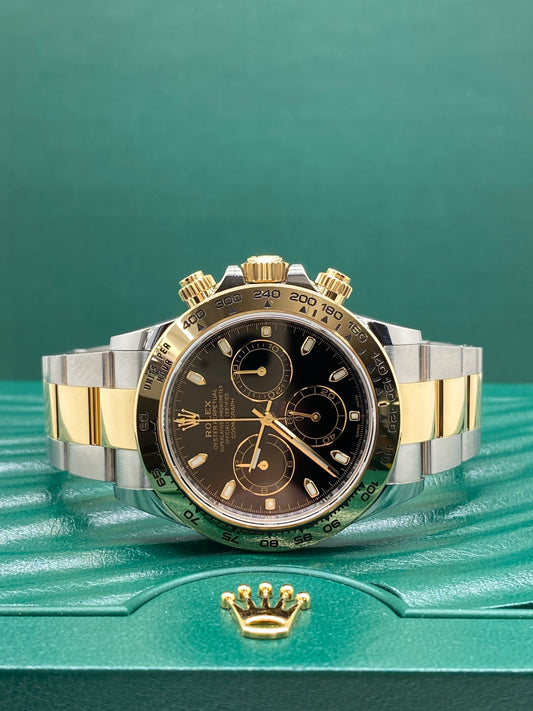 Rolex Daytona - 18Kt Yellow Gold - Black Dial - Ref 116503 - Year 2021