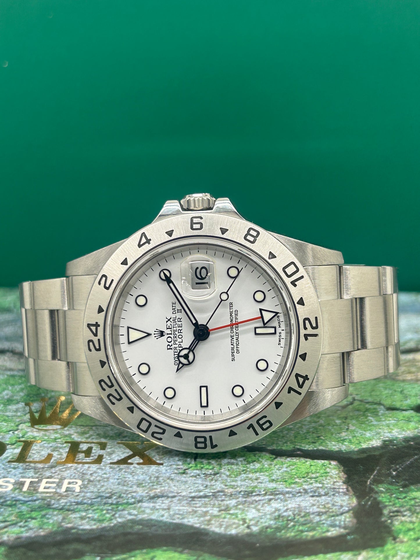 Rolex Explorer II - White Dial - Ref 16570 - Year 2004
