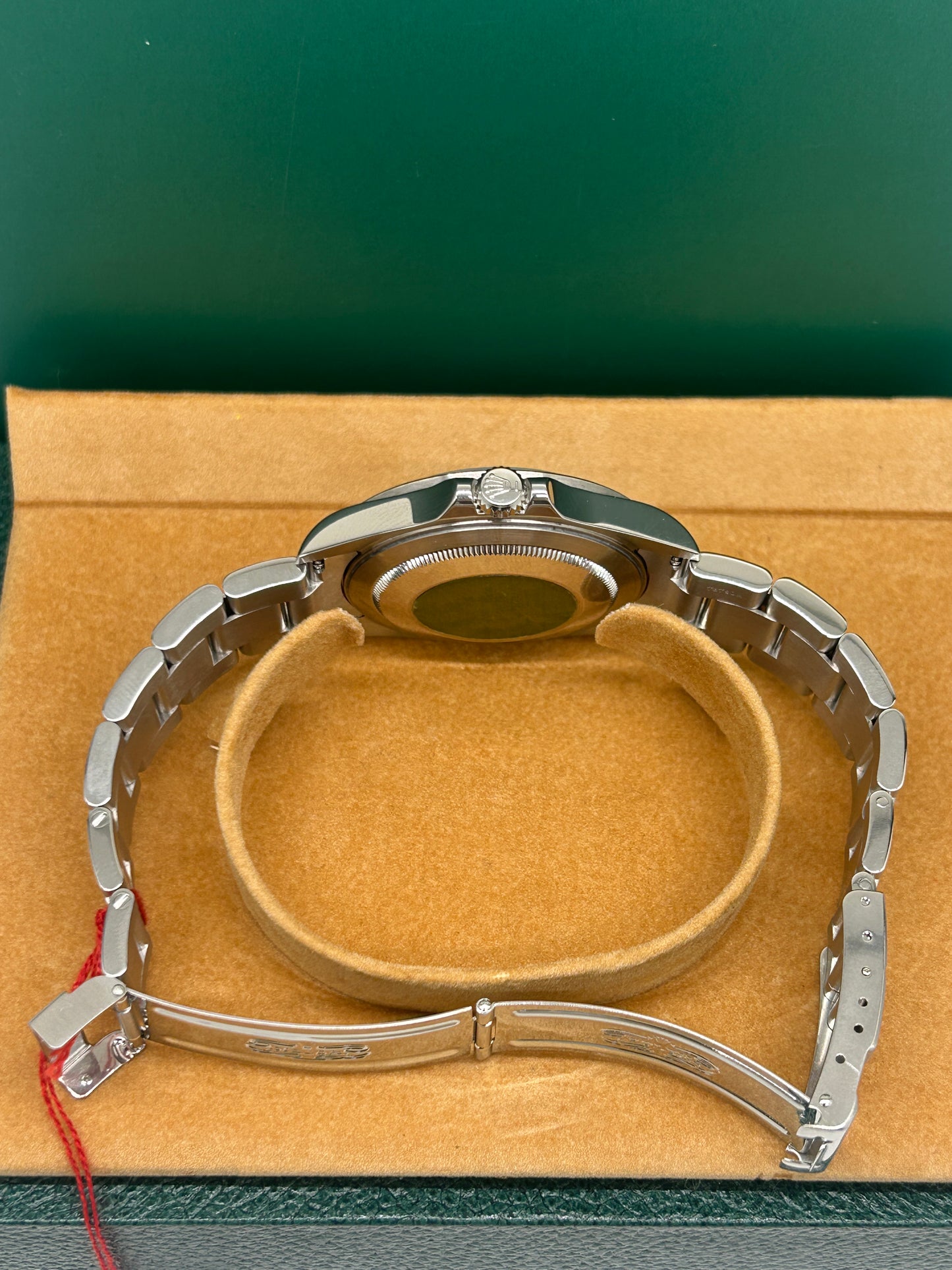 Rolex Explorer II - White Dial - Ref 16570 - Year 2004