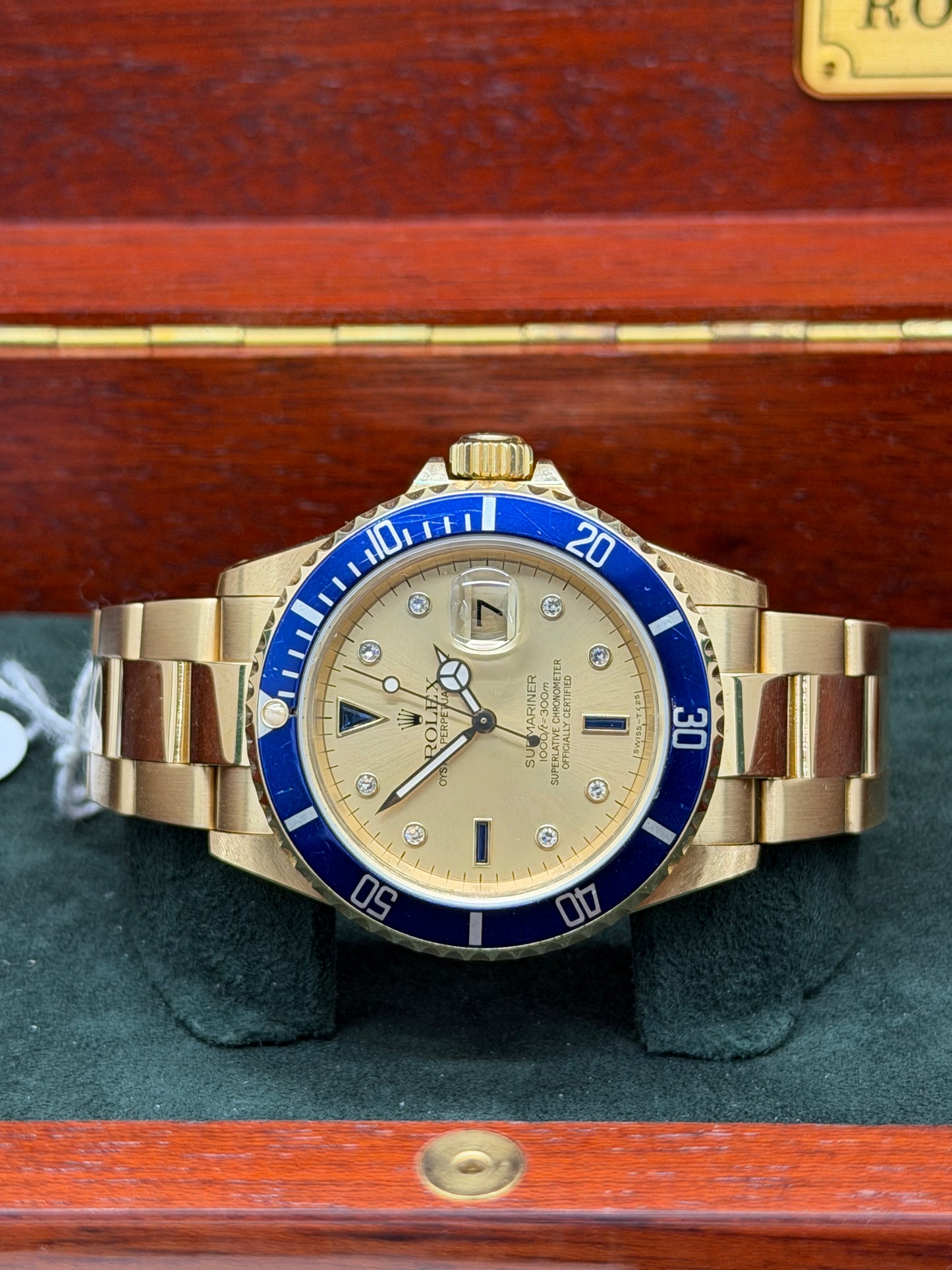 Rolex Submariner Date Sultan Factory Diamonds 18K Gold Ref 16618 - Year 1992