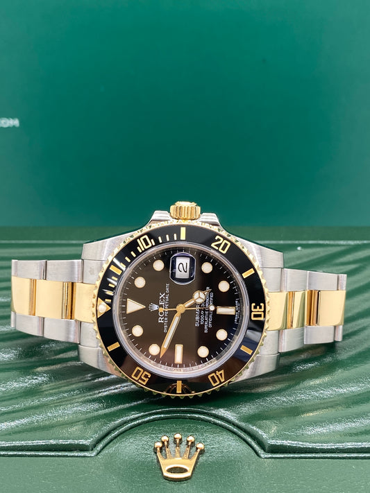 Rolex Submariner Date - 18Kt Yellow Gold - Black Dial - Ref 116613LN - Year 2014