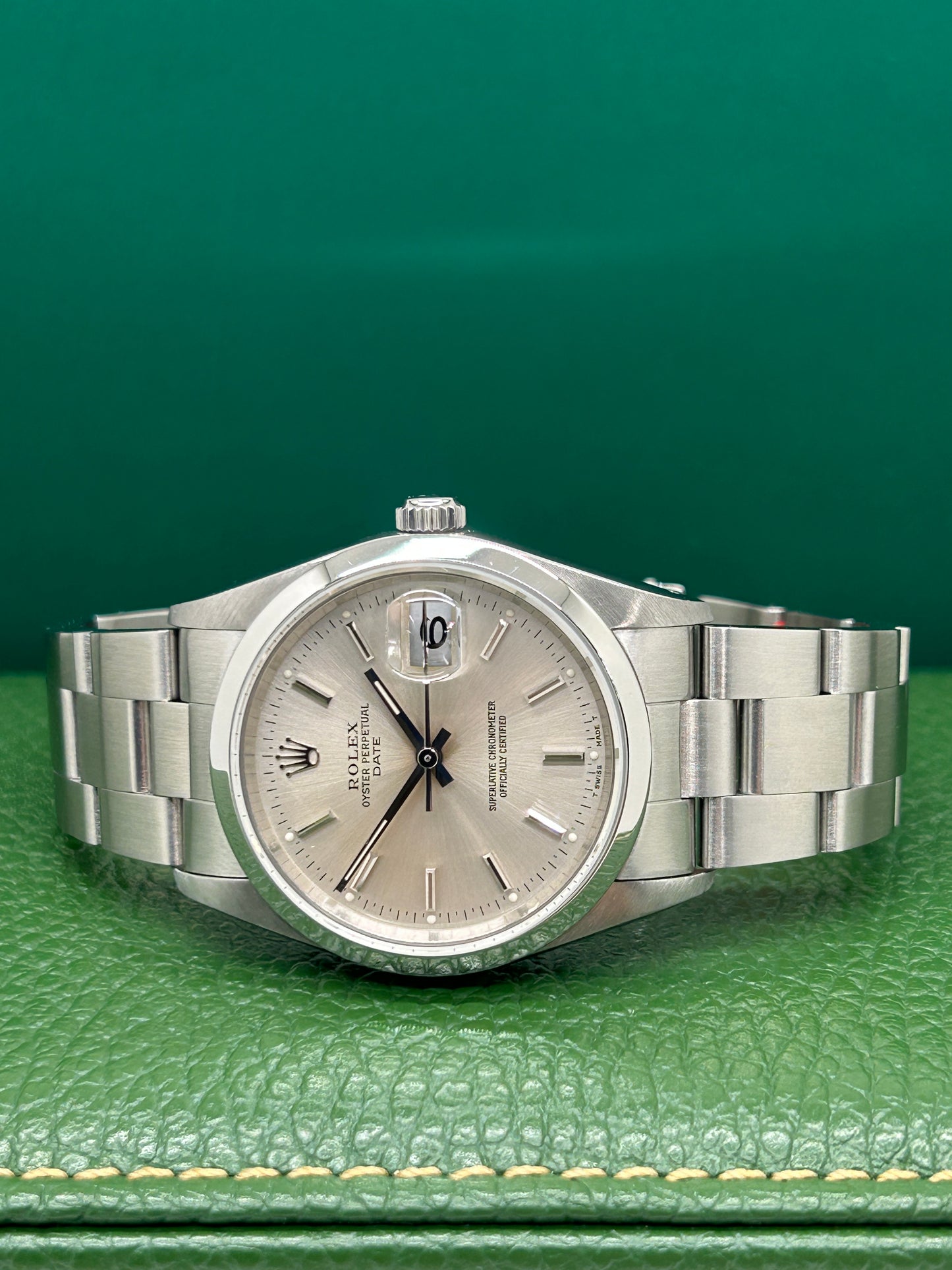 Rolex Oyster Perpetual Date 34mm - Silver Dial - Perfect Condition - Ref. 15200 - Year 1991