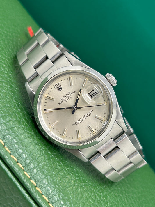 Oyster Perpetual Date 34mm - Silver Dial - Ref. 15000 - Year 1981