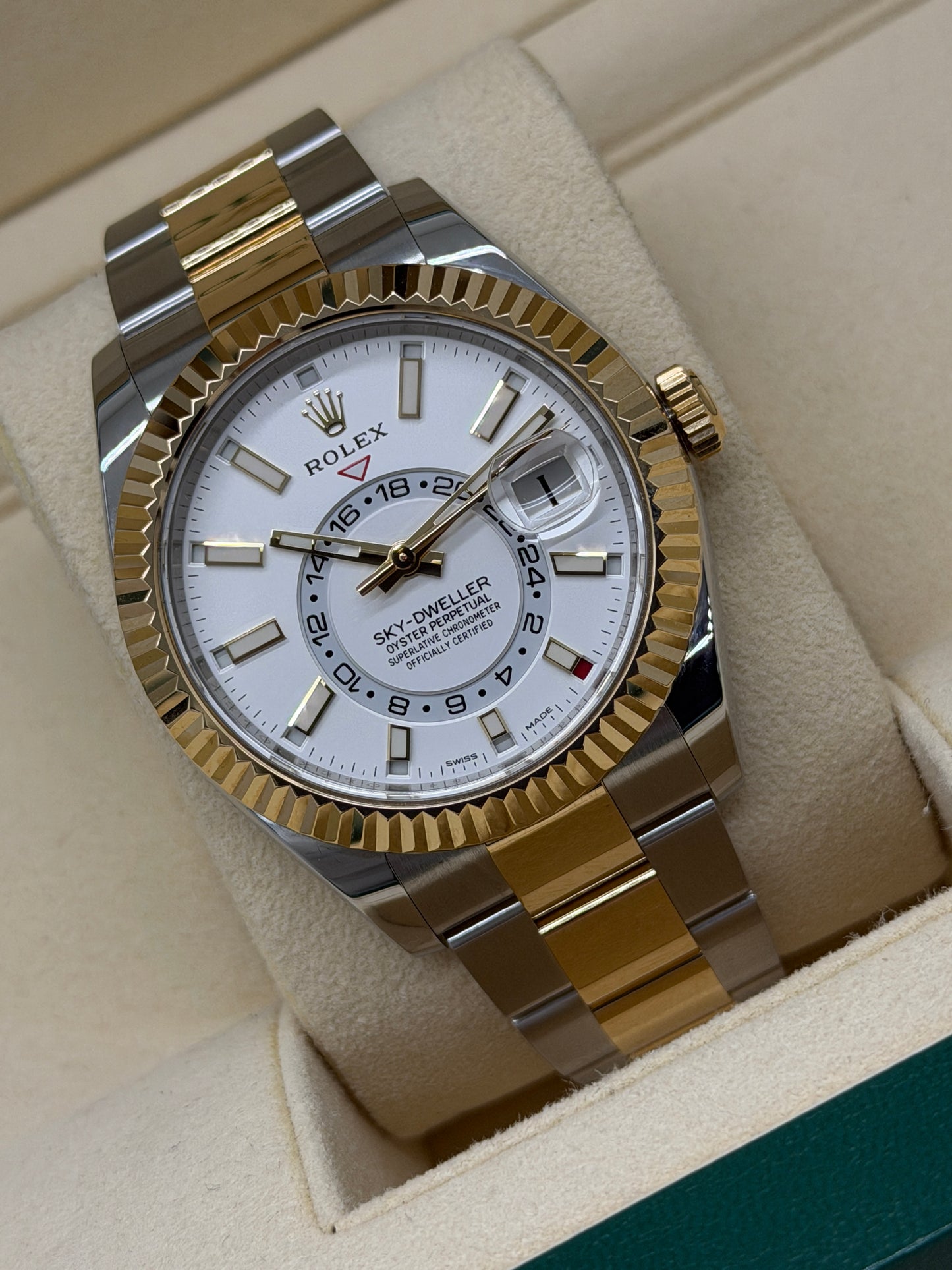Rolex Sky-Dweller Ref.326933 - White Dial - Year 2019