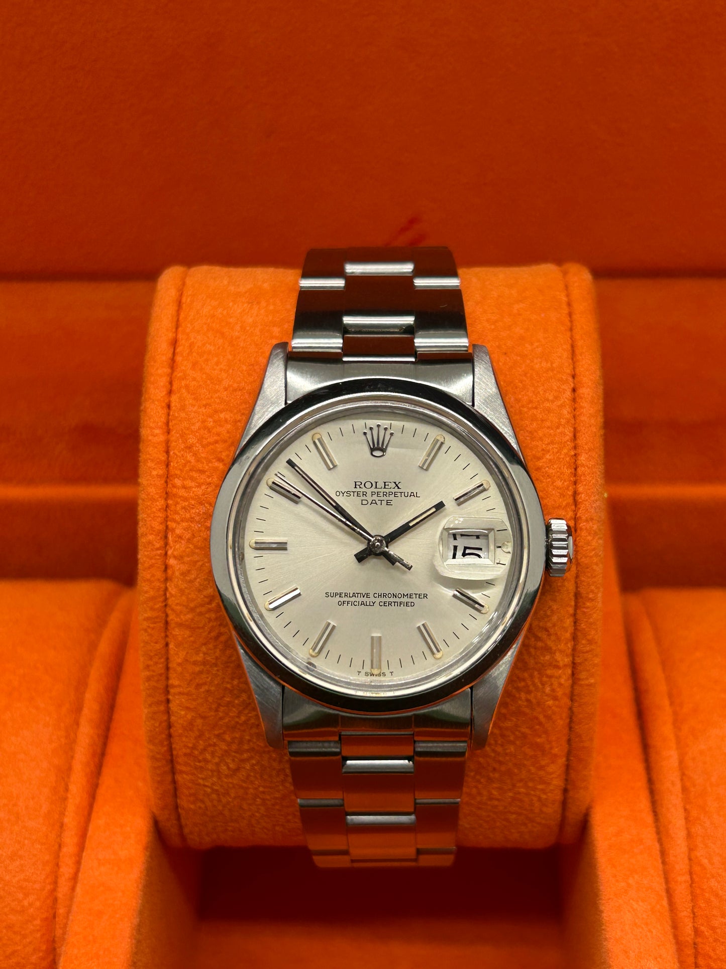 Oyster Perpetual Date 34mm - Silver Dial - Ref. 15000 - Year 1981