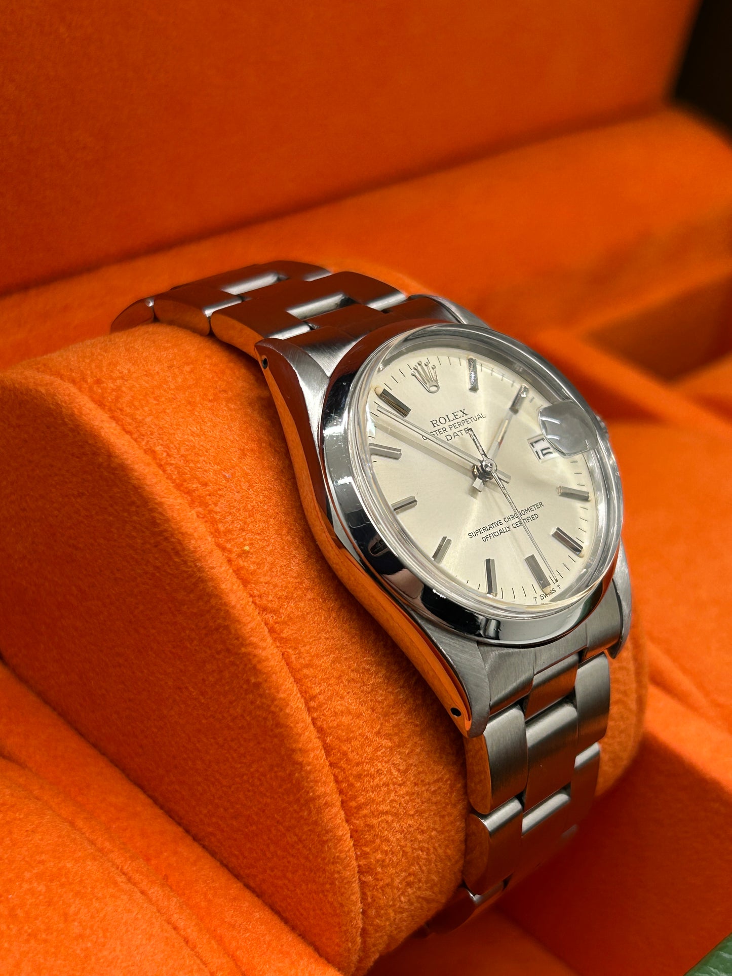 Oyster Perpetual Date 34mm - Silver Dial - Ref. 15000 - Year 1981