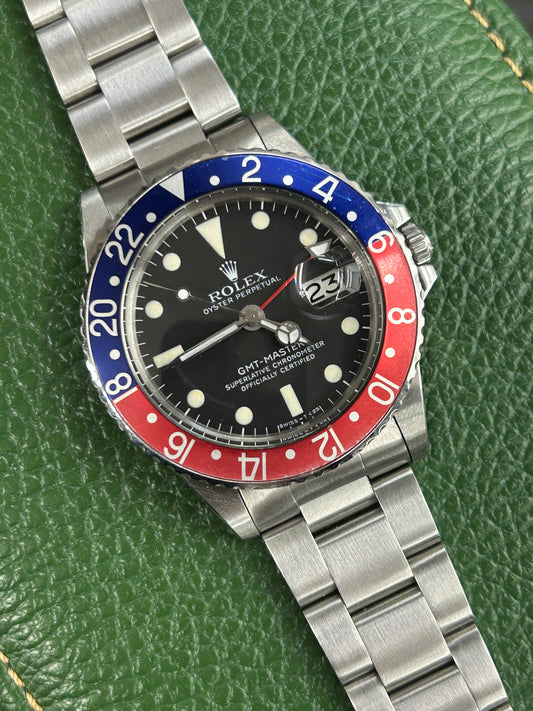Rolex GMT-Master II - Ref.1675 - "Pepsi" Bezel - Year 1977